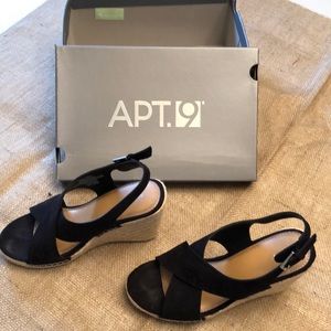 Apt. 9 size 8.5 Black Suede Braided Twine Wedges